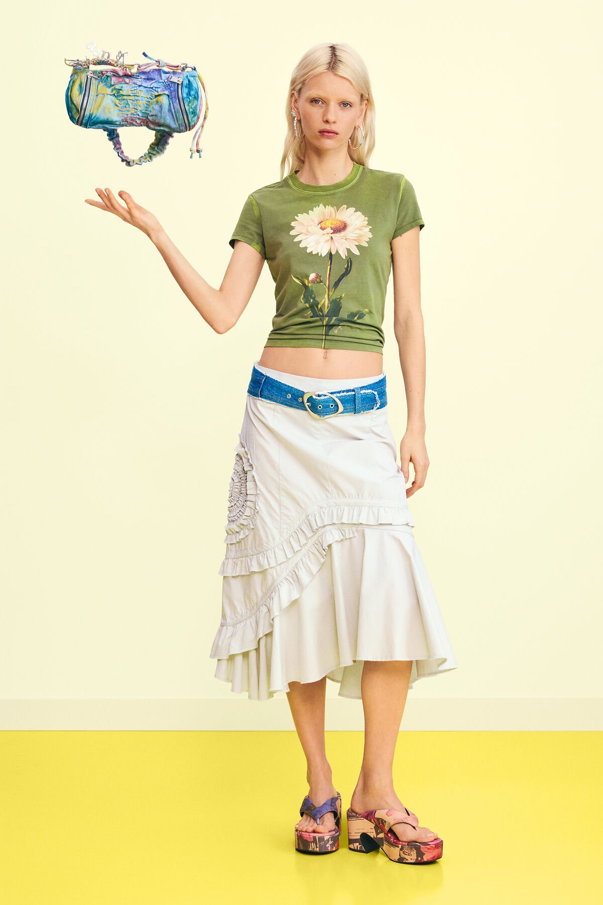 Fitted daisy T-shirt