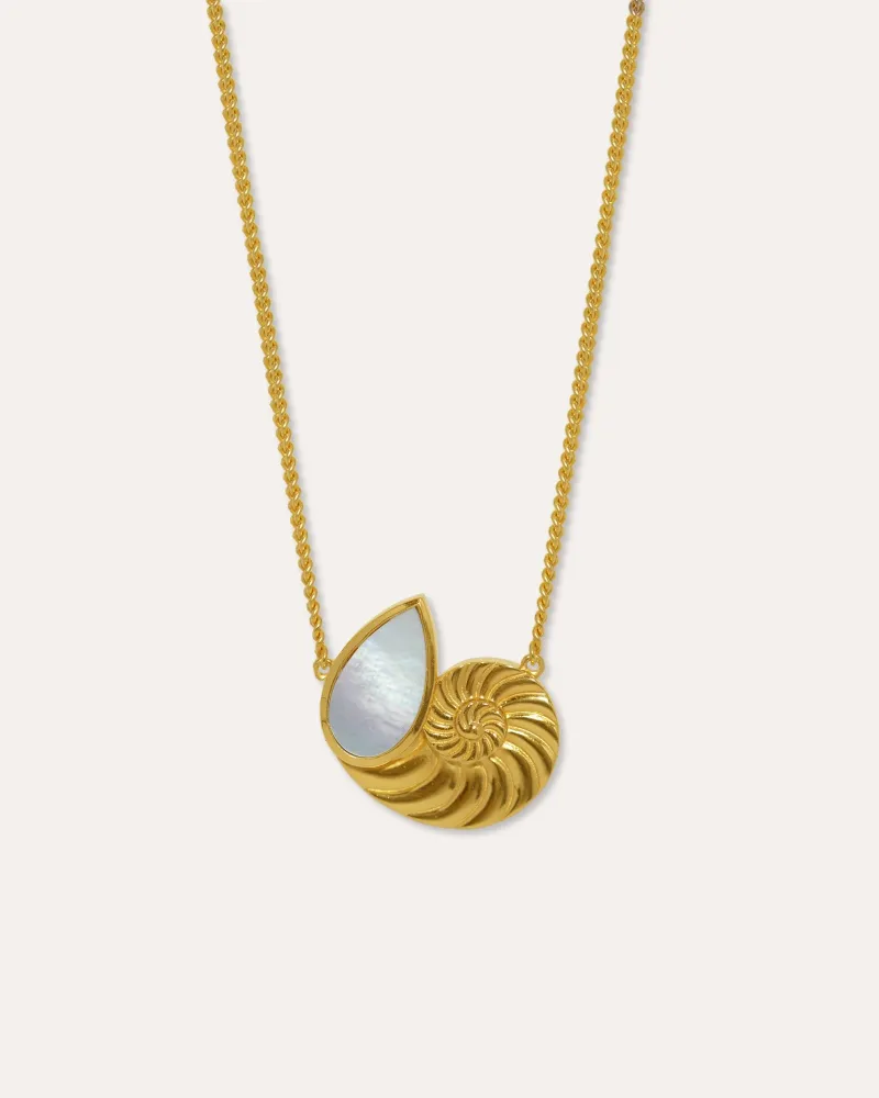Nautilus Seashell Mother of Pearl Pendant Necklace